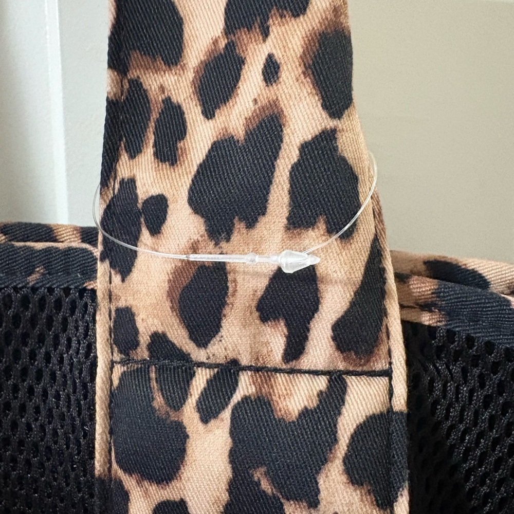 Victoria's Secret Black and Leopard Tote - Picture 2 of 2